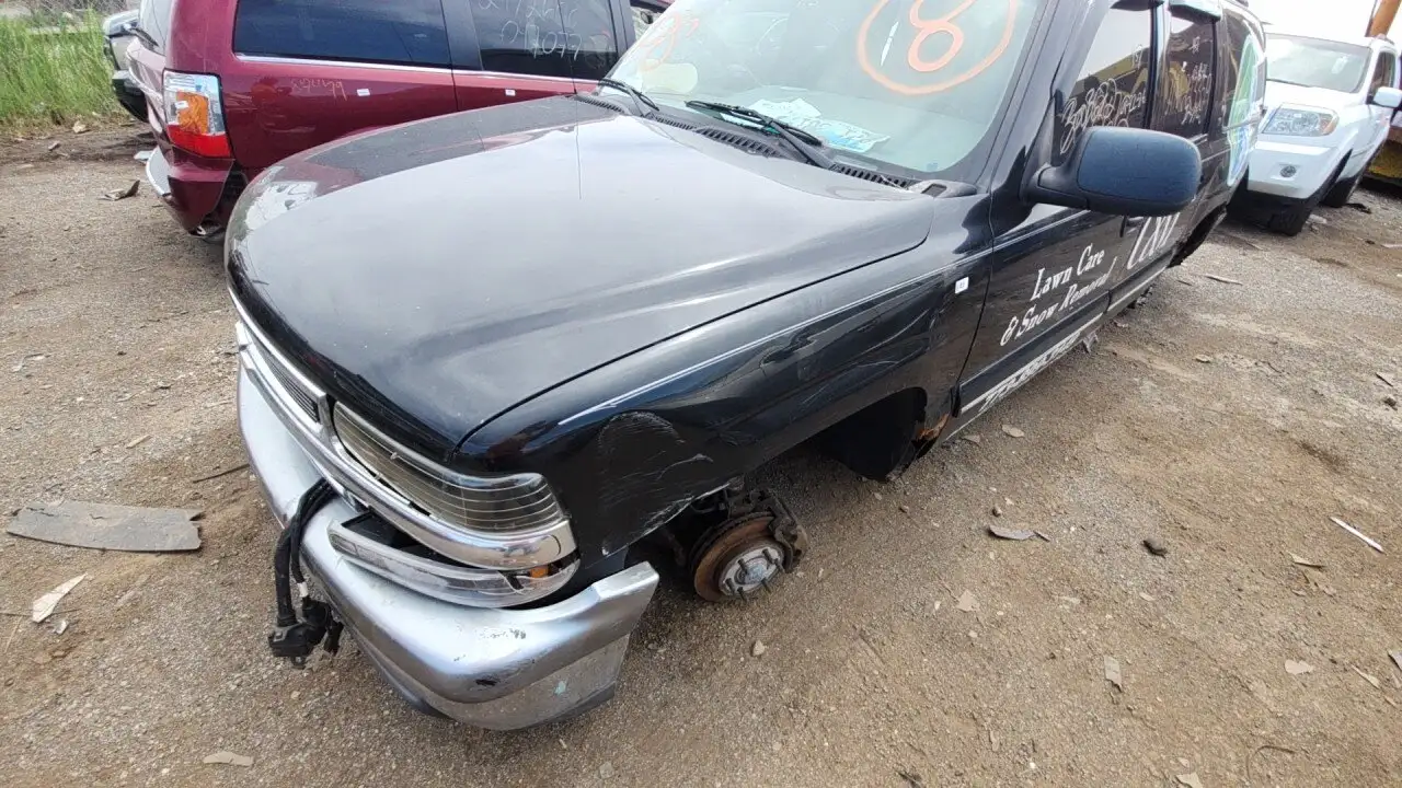 Photo of 2000 Chevrolet Suburban 1500