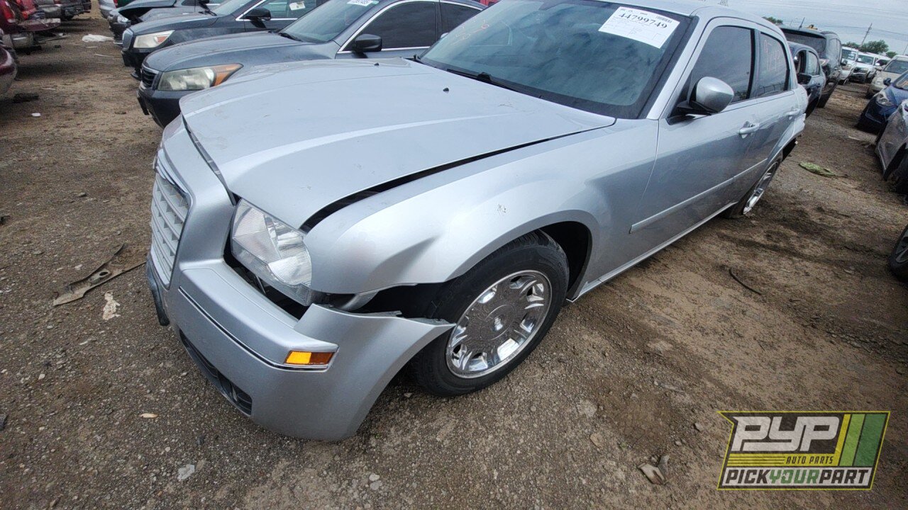 Photo of 2005 Chrysler 300