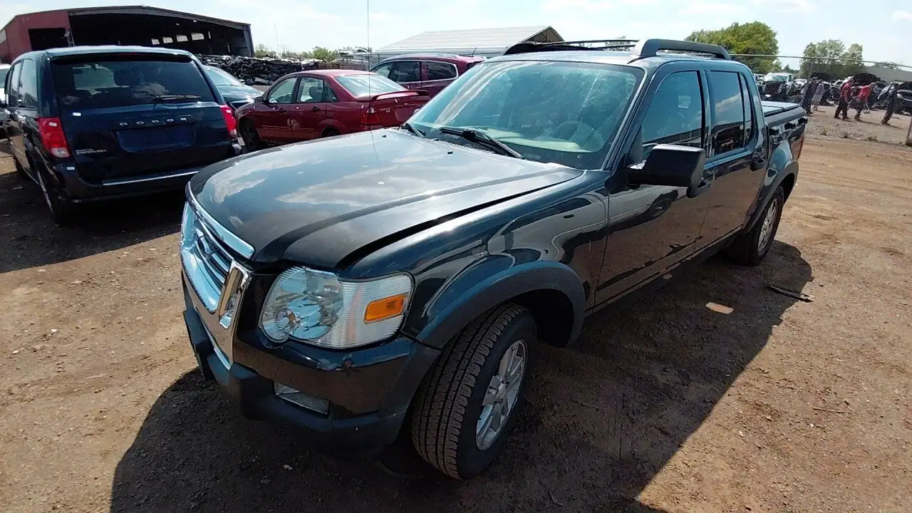 Photo of 2007 Ford Explorer Sport Trac