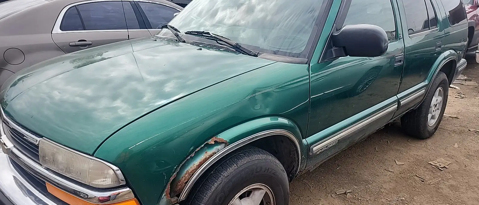 Photo of 1999 Chevrolet Blazer