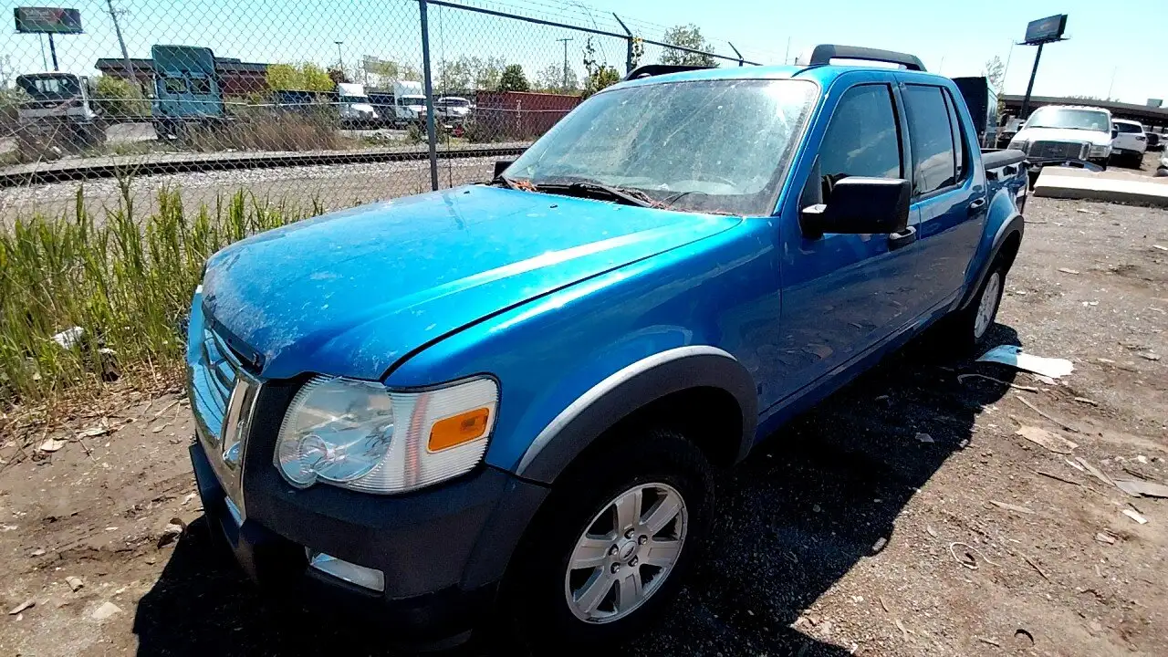 Photo of 2010 Ford Explorer Sport Trac