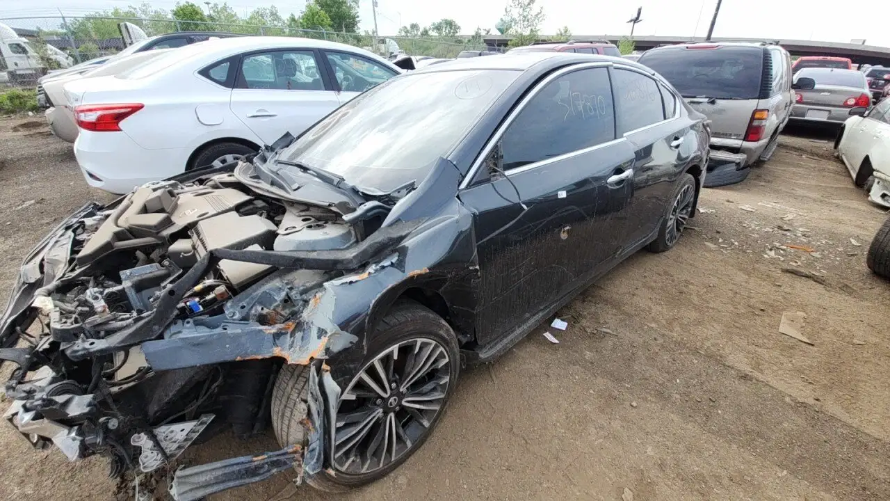 Photo of 2014 Nissan Altima