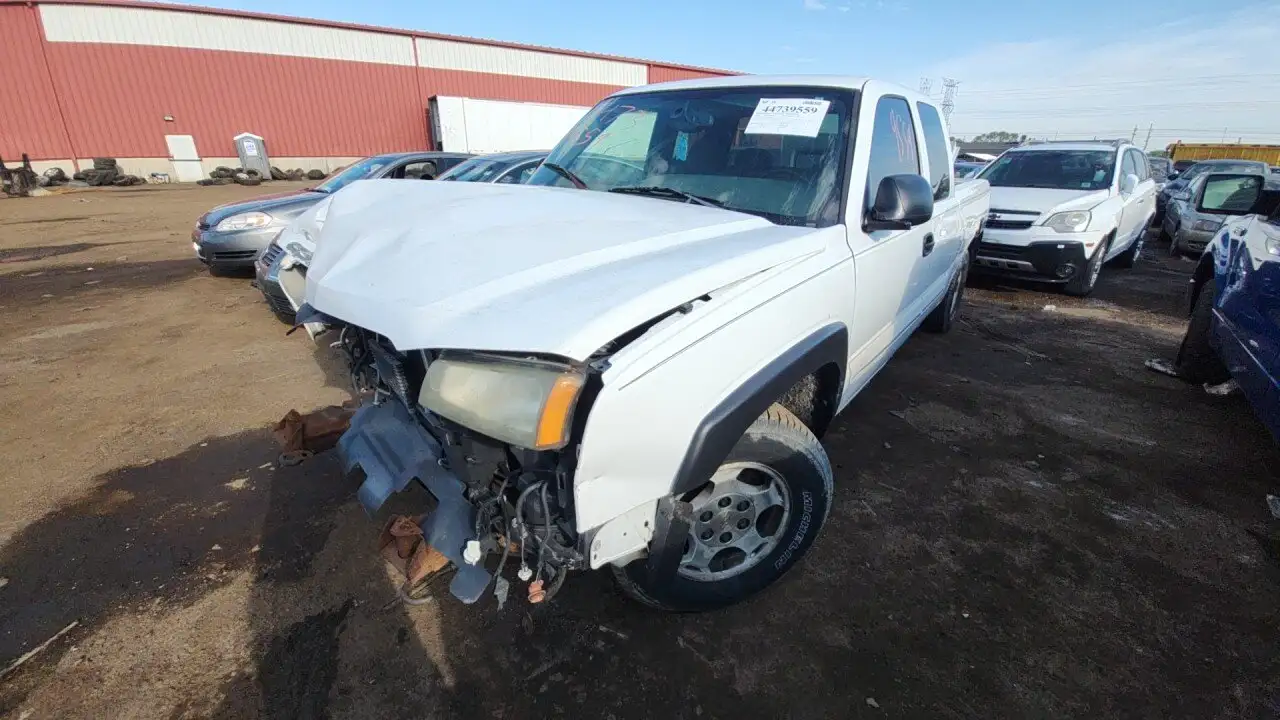Photo of 2004 Chevrolet Silverado 1500