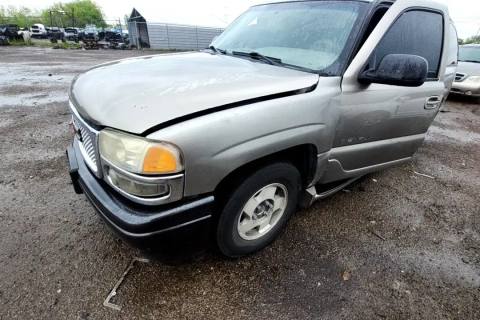 Photo of 2001 Gmc Yukon
