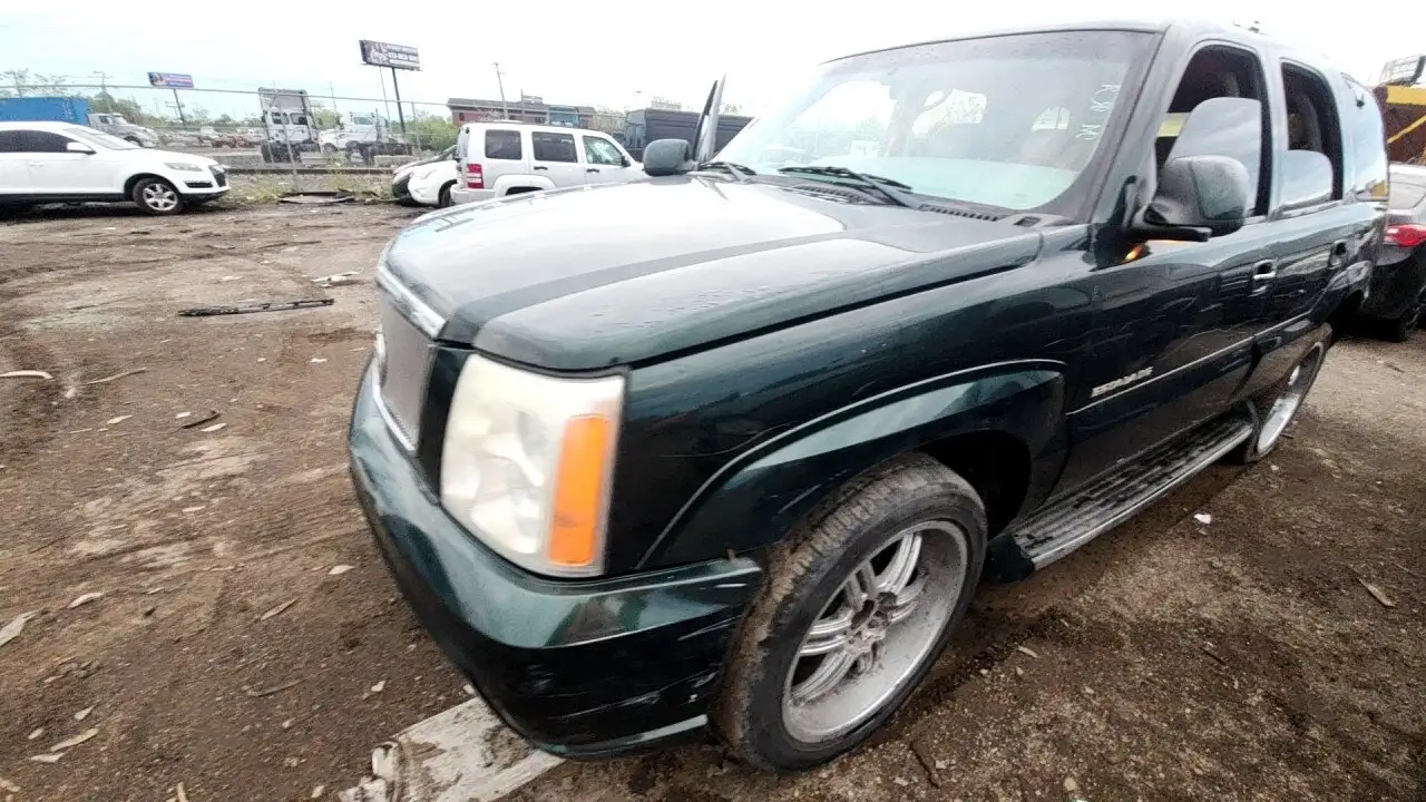 Photo of 2002 Cadillac Escalade