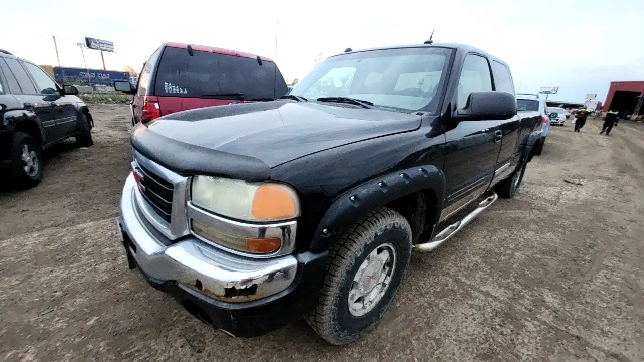 Photo of 2004 Gmc Sierra 1500