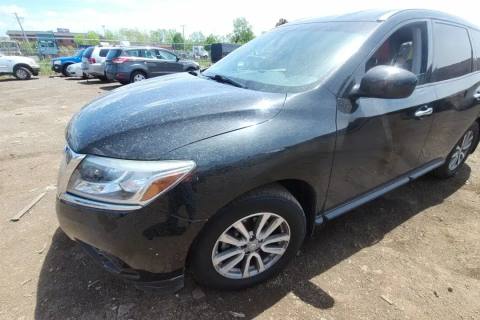 Photo of 2015 Nissan Pathfinder