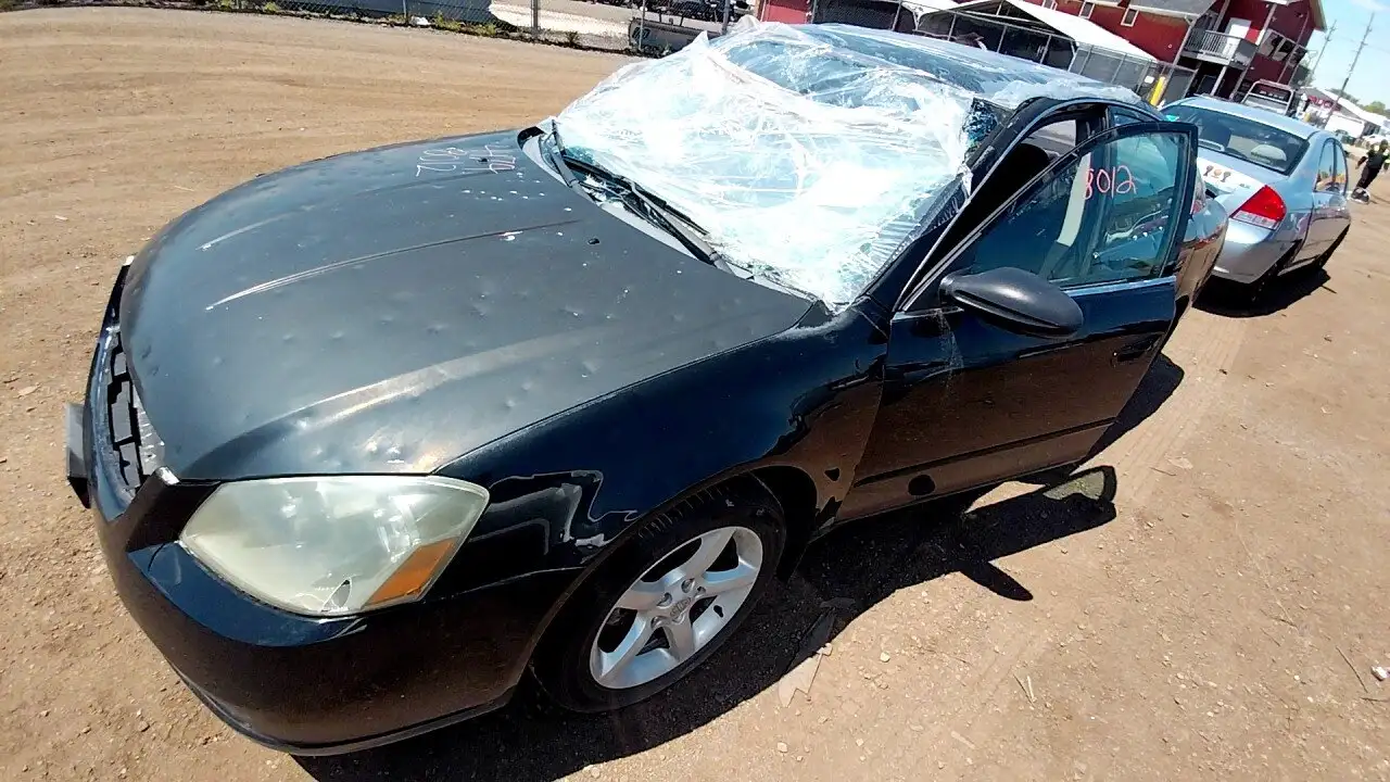 Photo of 2005 Nissan Altima
