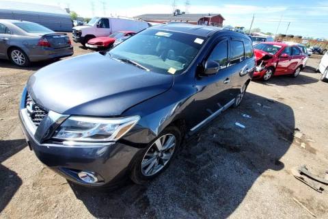 Photo of 2014 Nissan Pathfinder