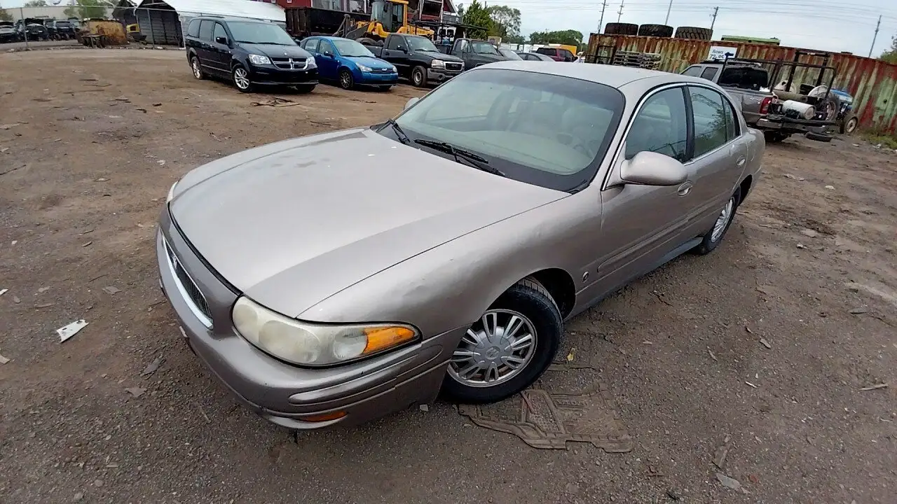 Photo of 2004 Buick Lesabre