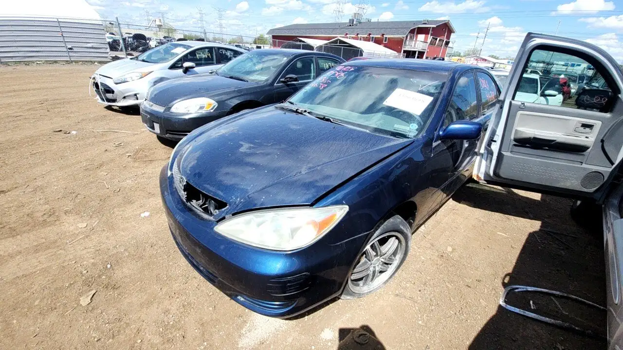 Photo of 2004 Toyota Camry