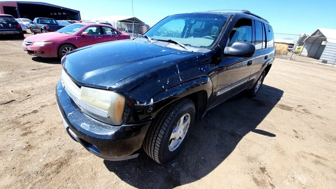 Photo of 2002 Chevrolet Trailblazer