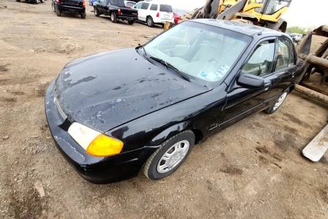 Photo of 2000 Mazda Protege