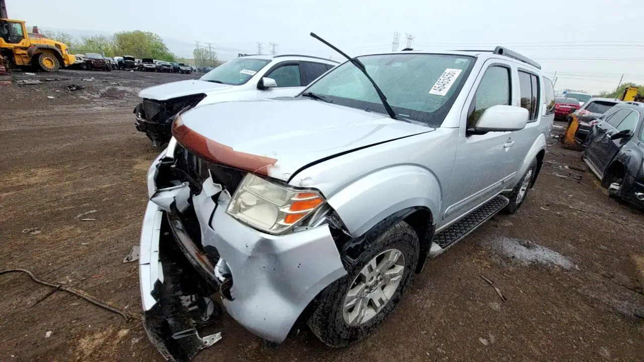 Photo of 2010 Nissan Pathfinder