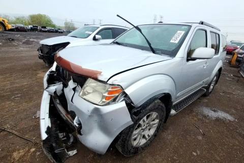 Photo of 2010 Nissan Pathfinder