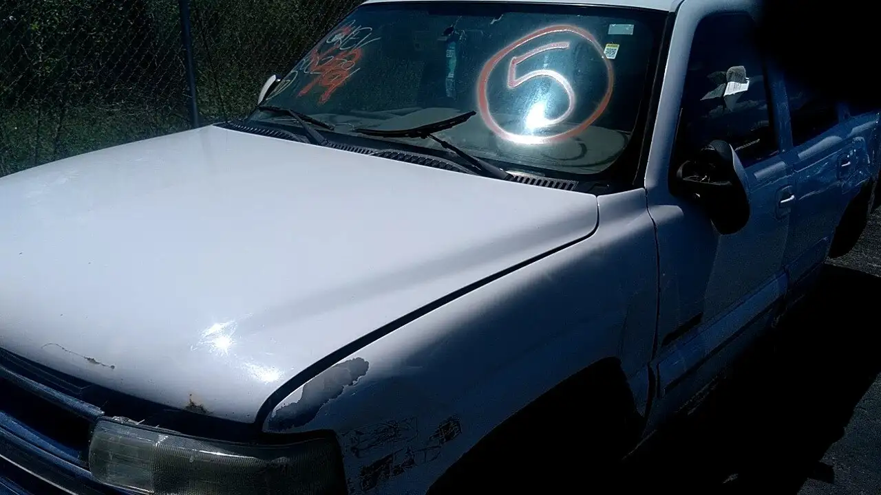Photo of 2005 Chevrolet Tahoe