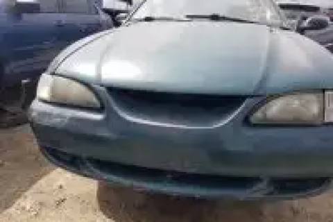 Photo of 1998 Ford Mustang