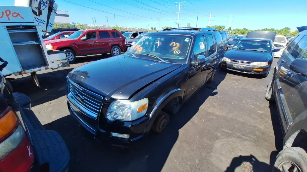 Photo of 2009 Ford Explorer