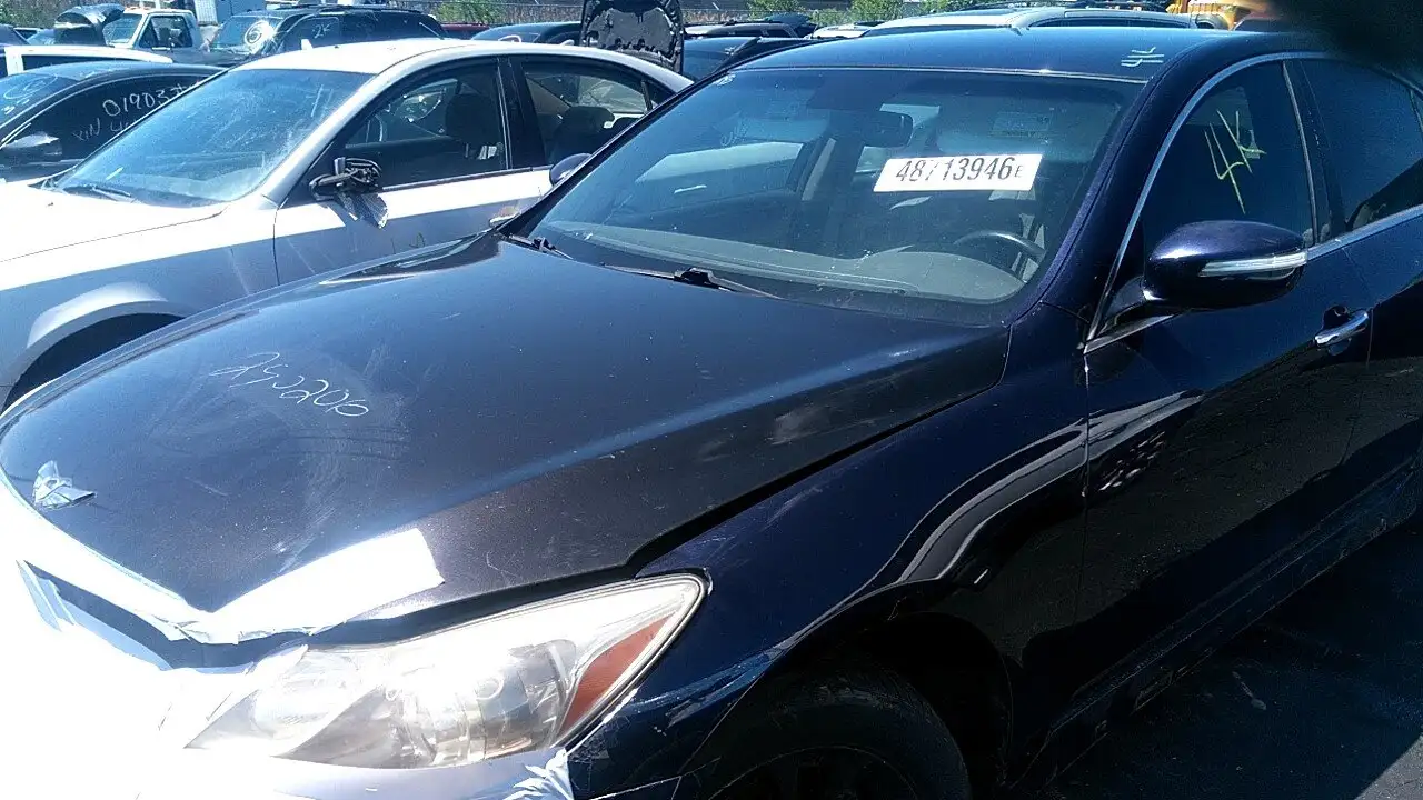 Photo of 2012 Hyundai Genesis