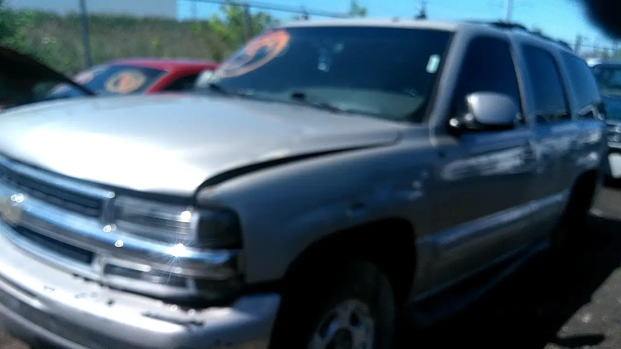 Photo of 2004 Chevrolet Tahoe