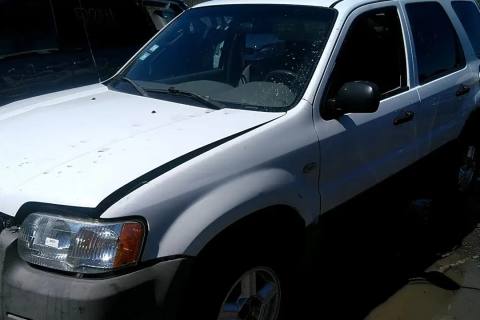 Photo of 2001 Ford Escape