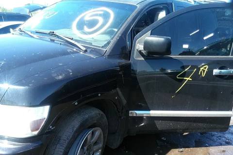Photo of 2005 Infiniti Qx56