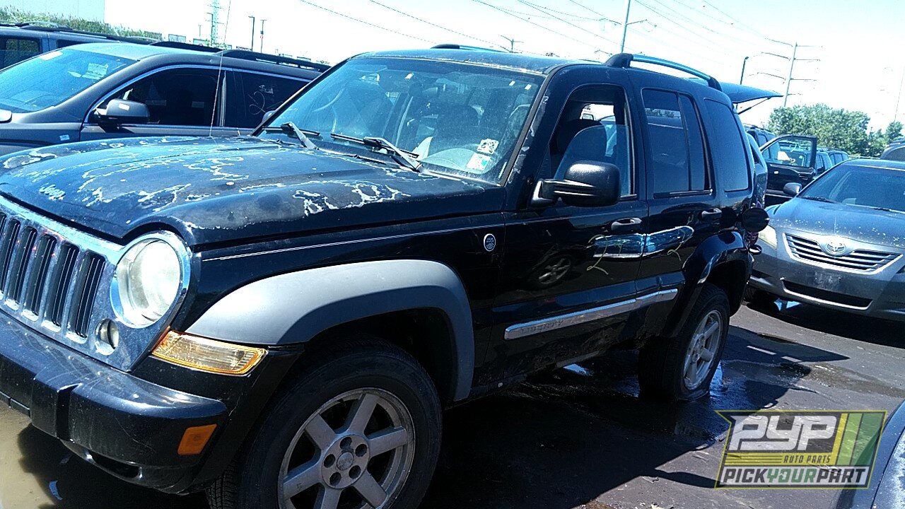 Photo of 2005 Jeep Liberty