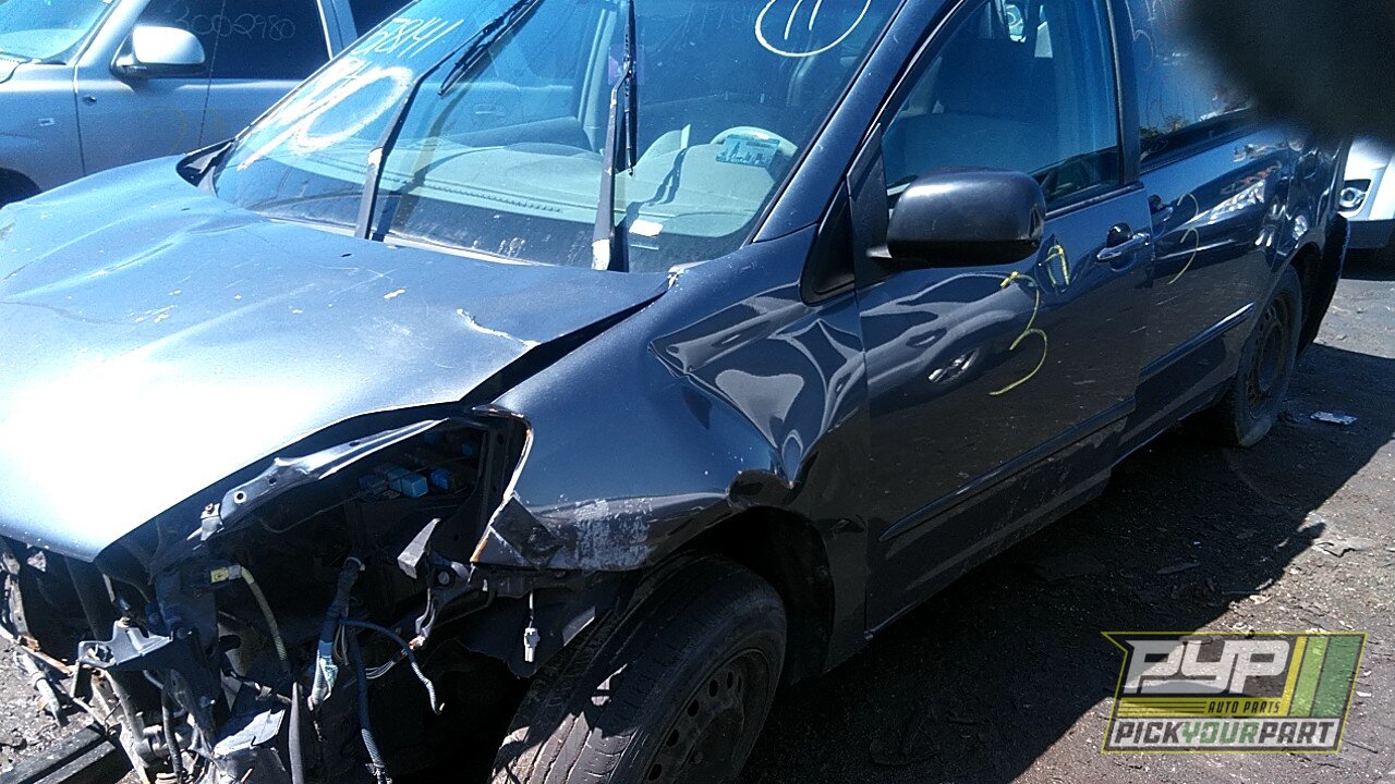 Photo of 2006 Toyota Sienna