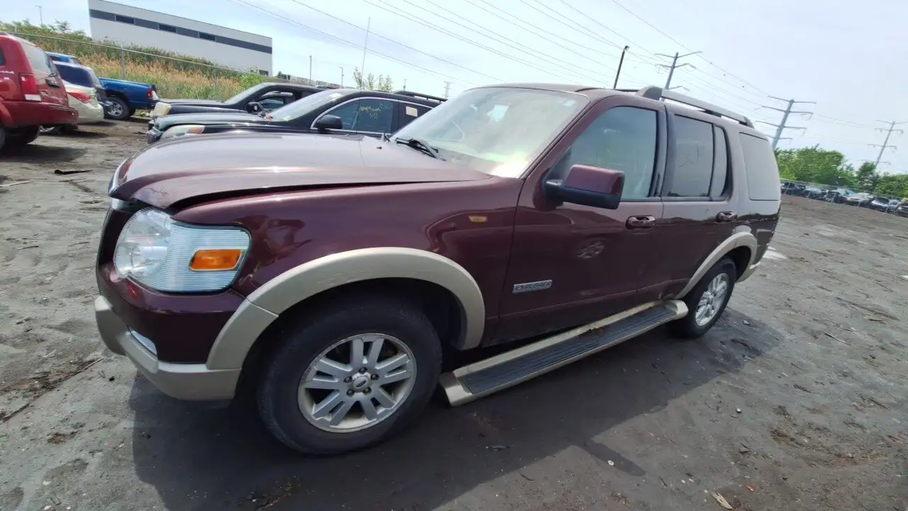 Photo of 2006 Ford Explorer