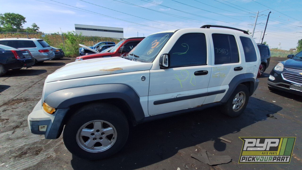 Photo of 2005 Jeep Liberty