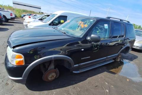 Photo of 2004 Ford Explorer