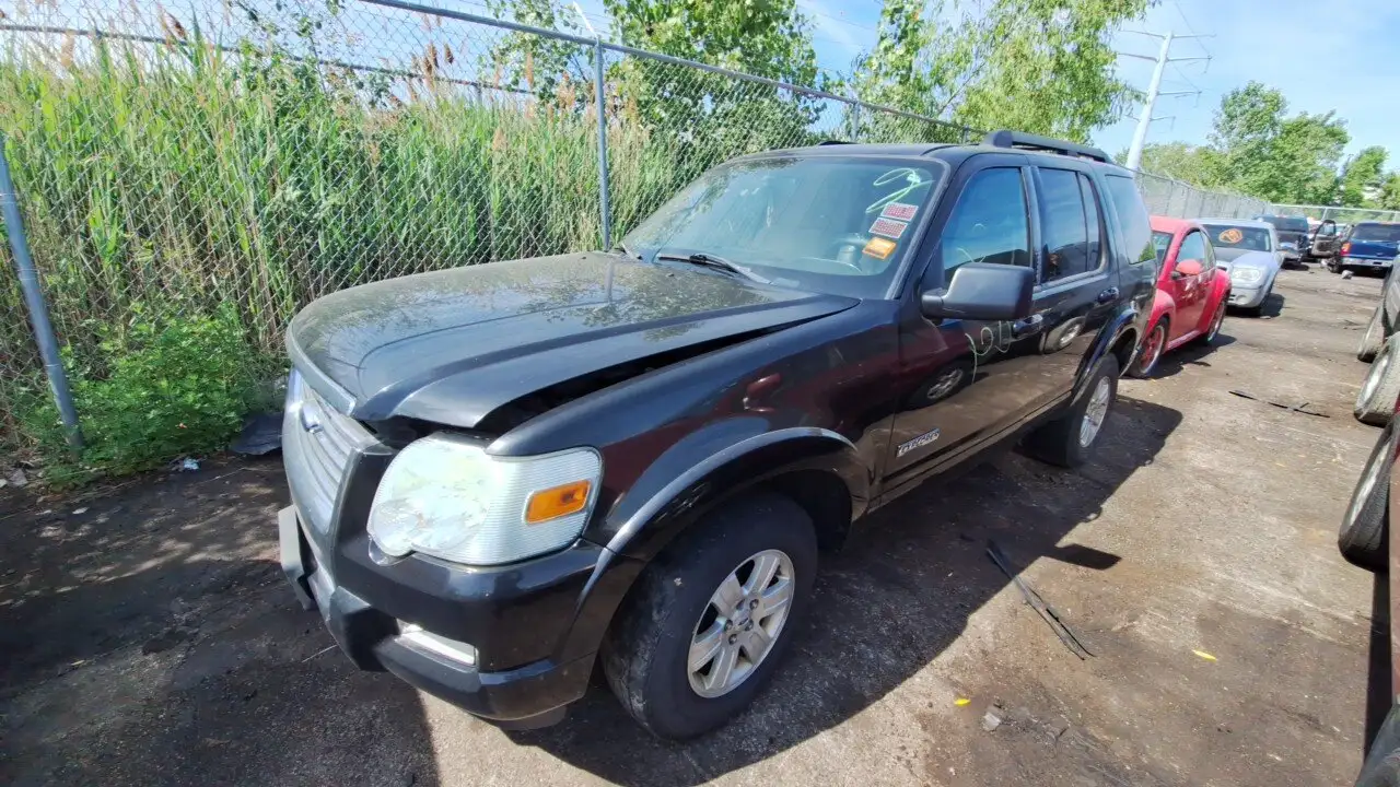 Photo of 2008 Ford Explorer