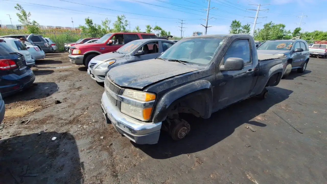 Photo of 2004 Chevrolet Colorado