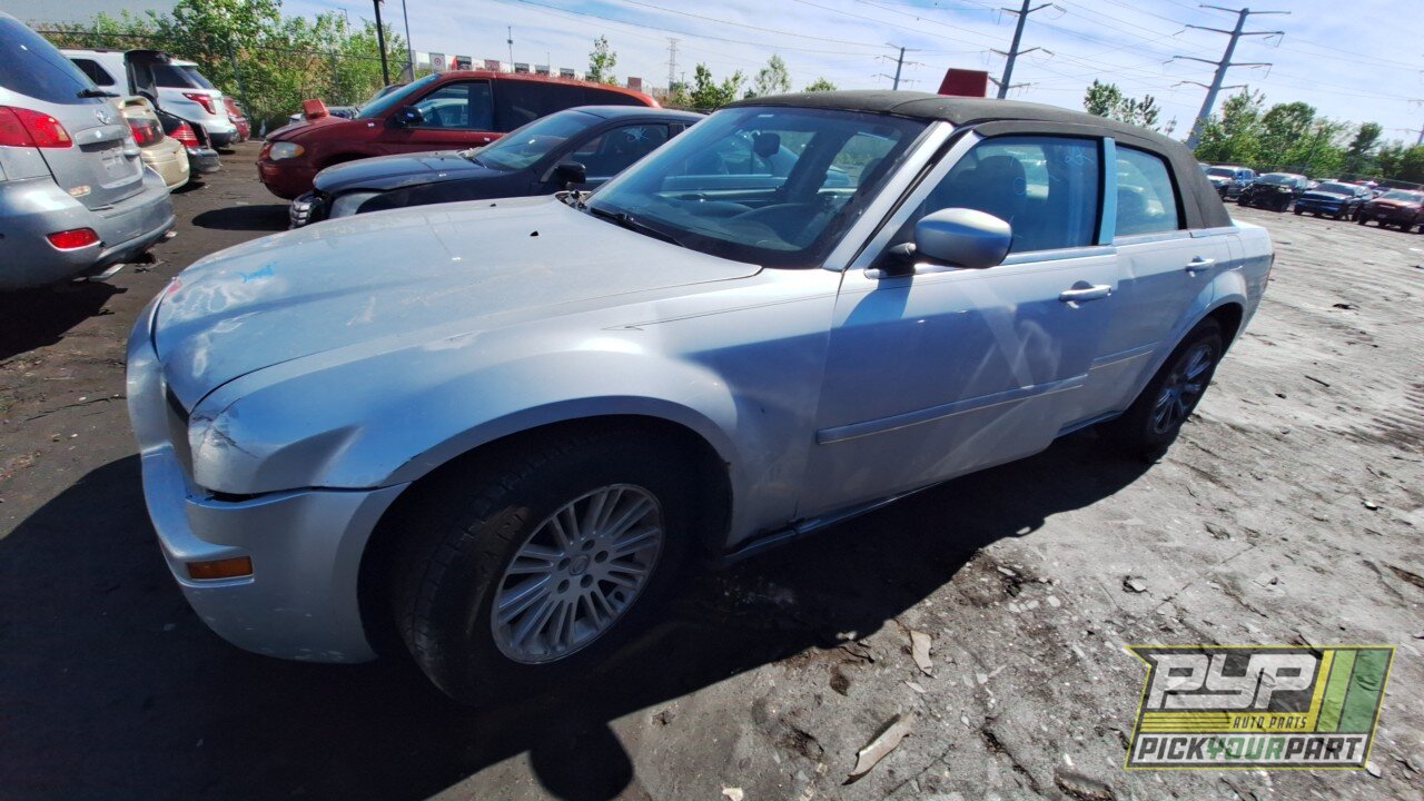 Photo of 2005 Chrysler 300
