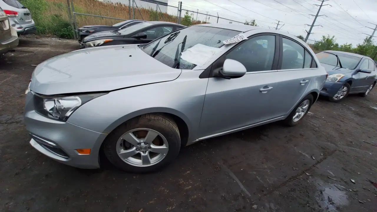 Photo of 2015 Chevrolet Cruze