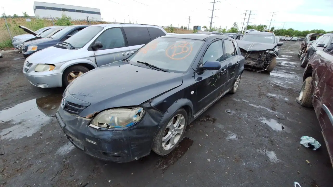 Photo of 2004 Mazda 3