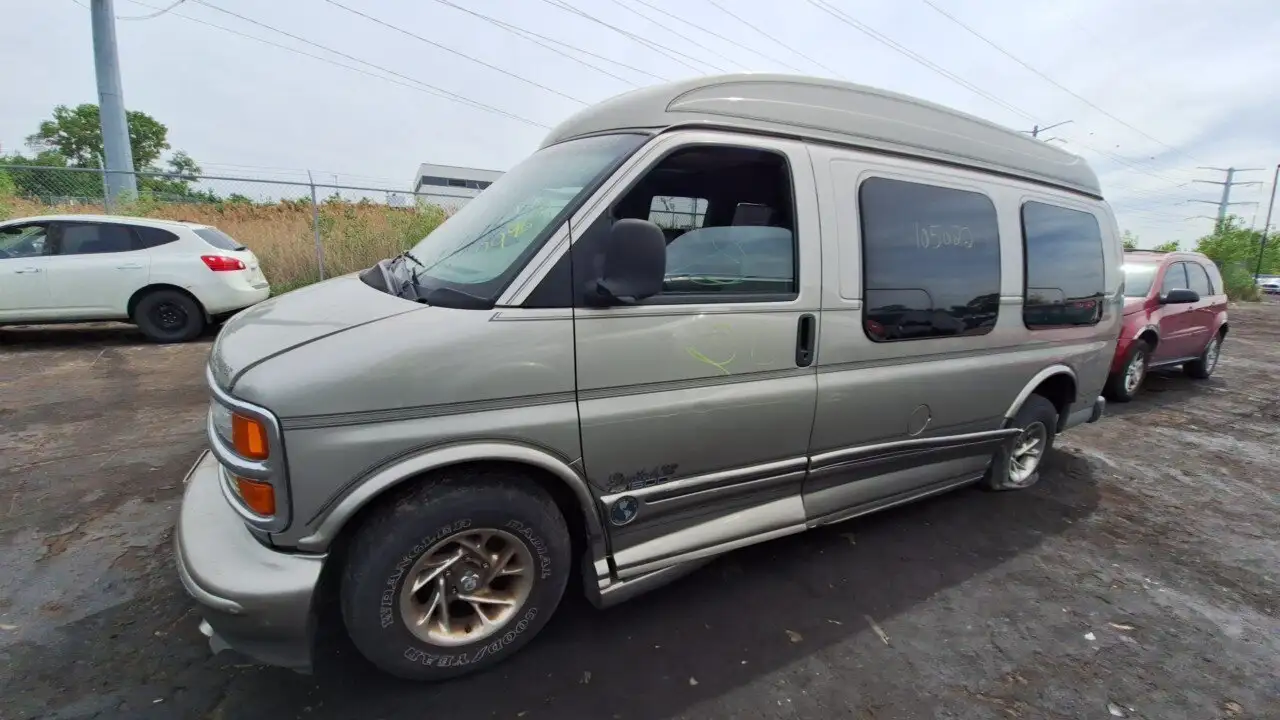 Photo of 2000 Chevrolet Express 1500