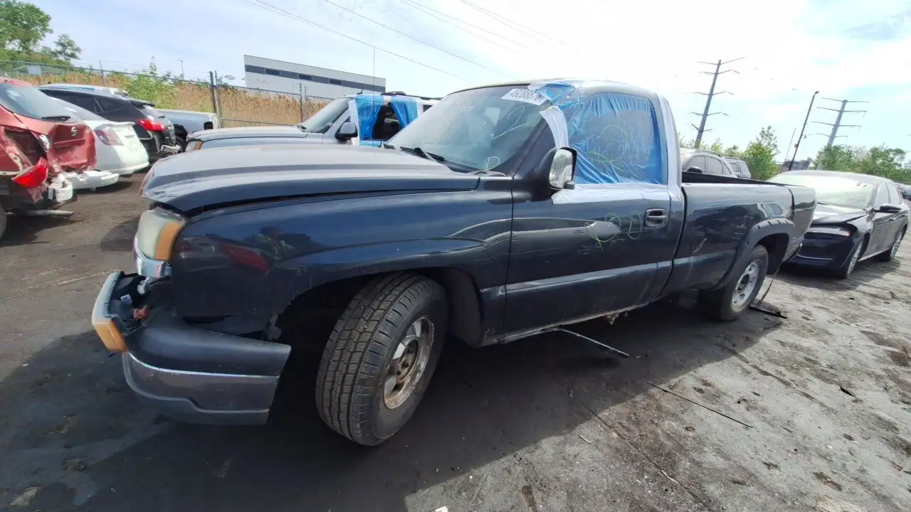 Photo of 2004 Chevrolet Silverado 1500