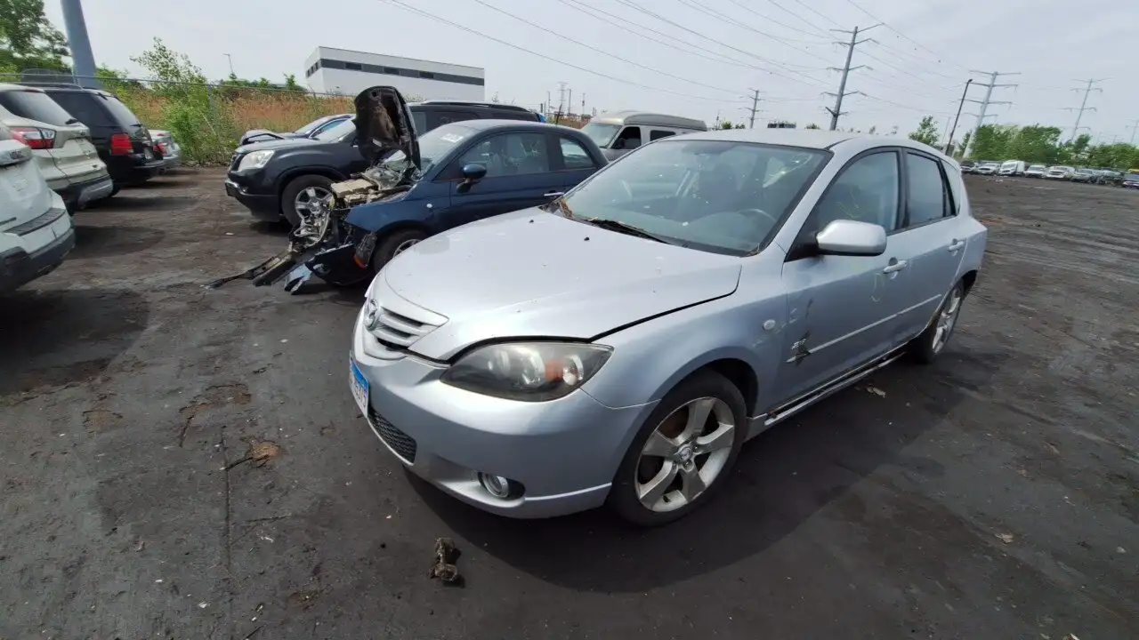 Photo of 2005 Mazda 3