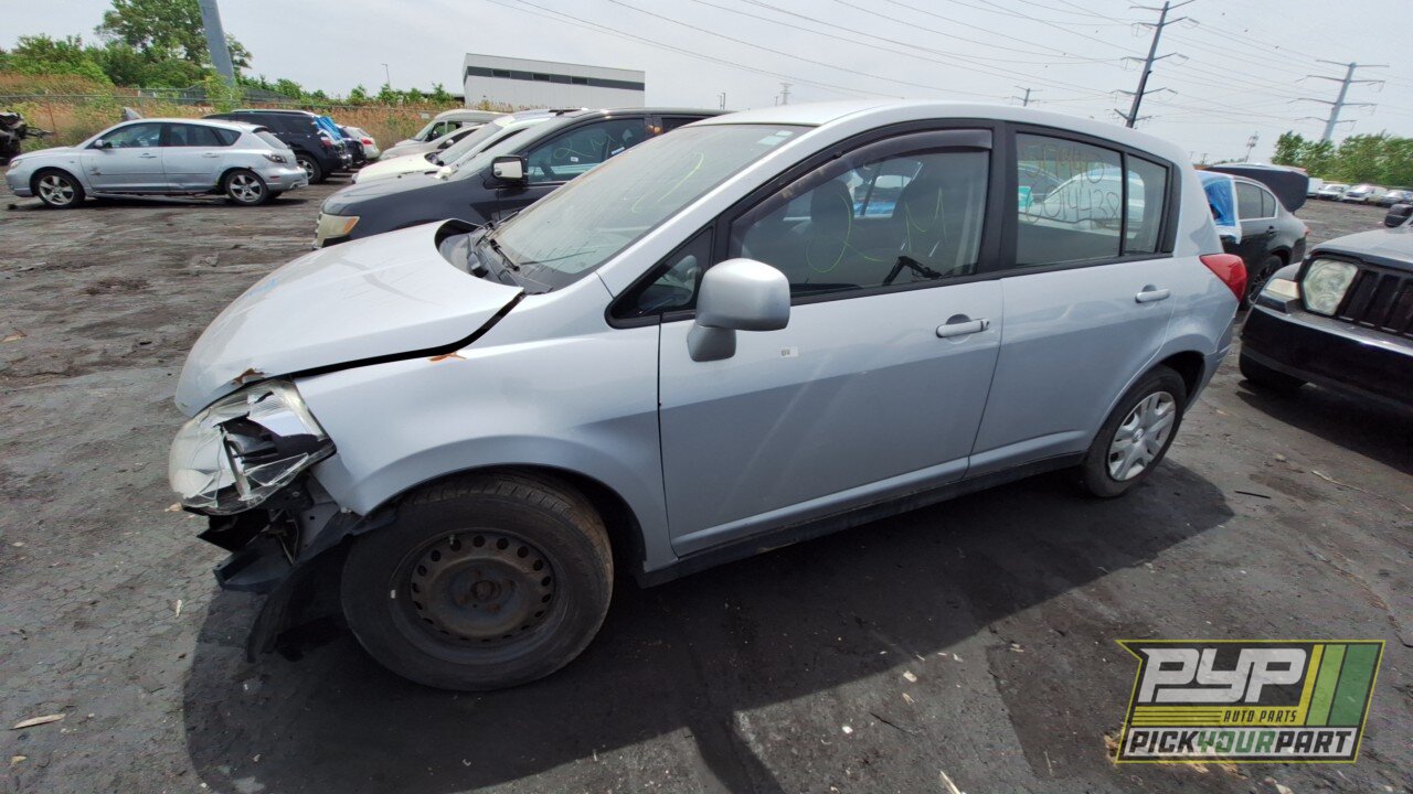Photo of 2011 Nissan Versa