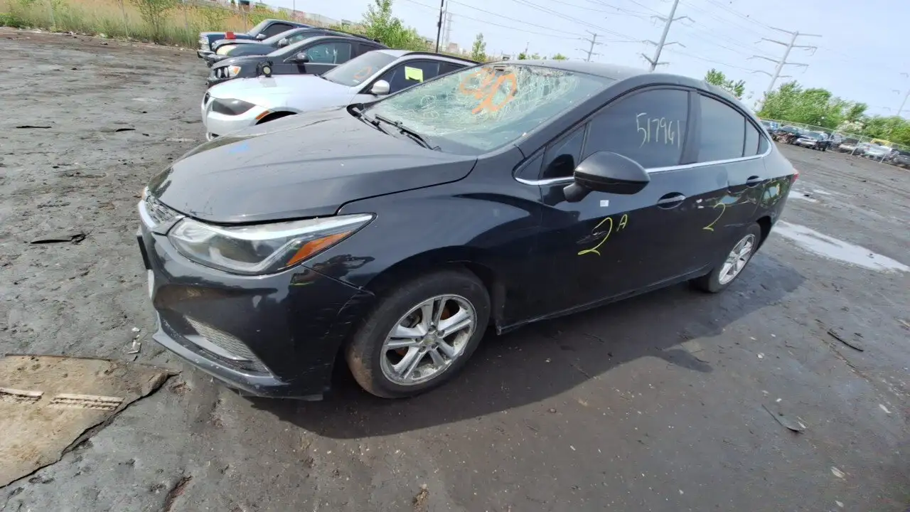 Photo of 2018 Chevrolet Cruze