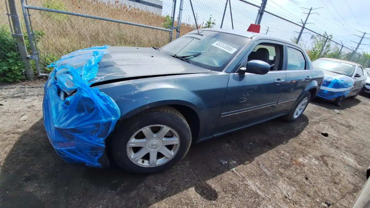 Photo of 2005 Chrysler 300