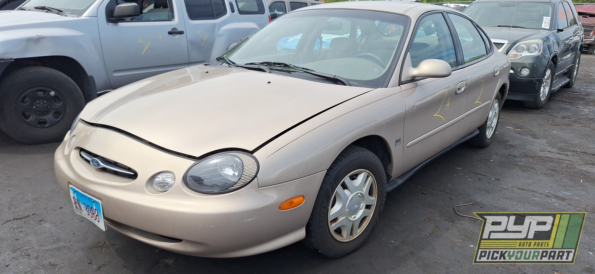 Photo of 1999 Ford Taurus