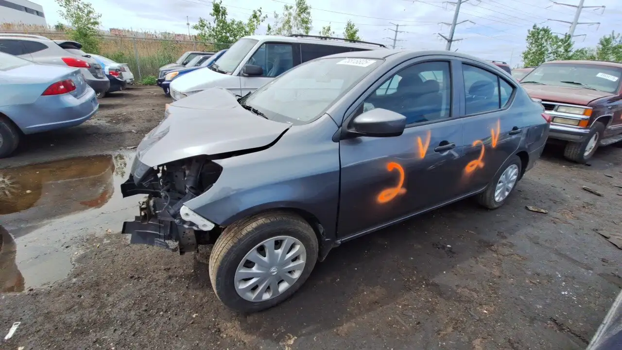 Photo of 2016 Nissan Versa