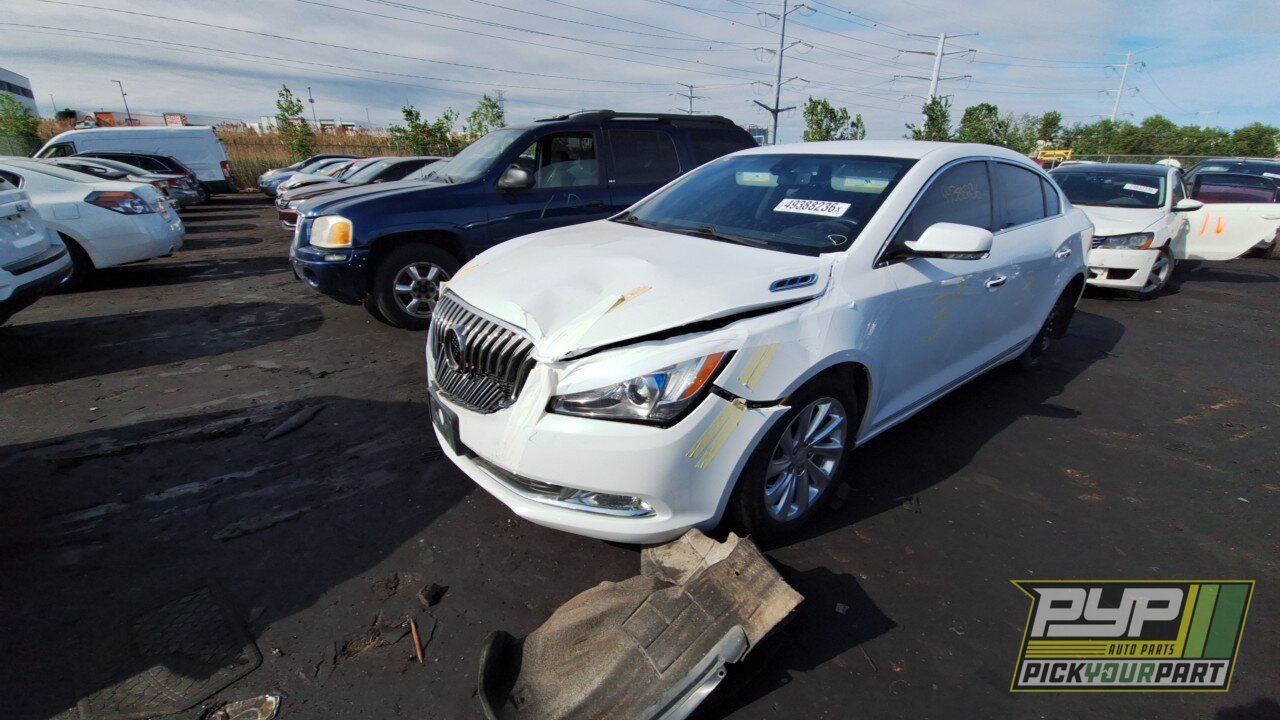Photo of 2015 Buick Lacrosse