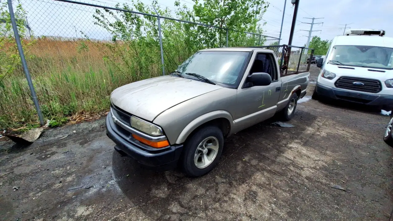 Photo of 2003 Chevrolet S10