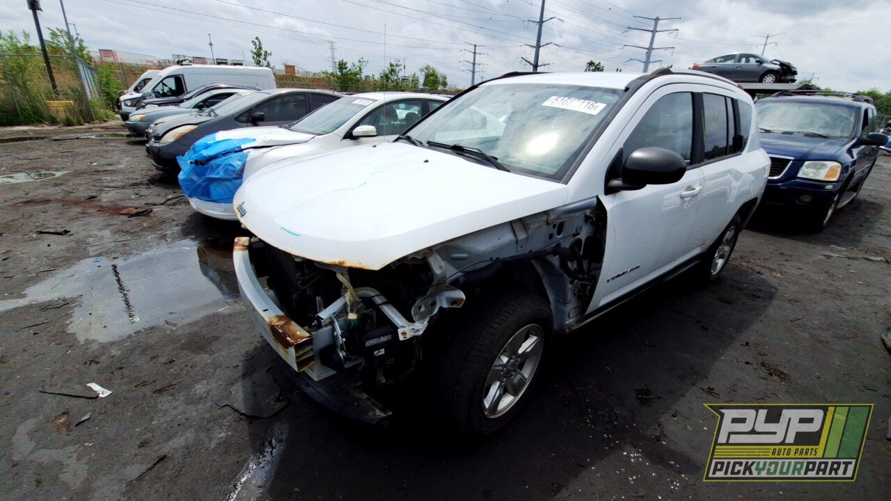 Photo of 2014 Jeep Compass