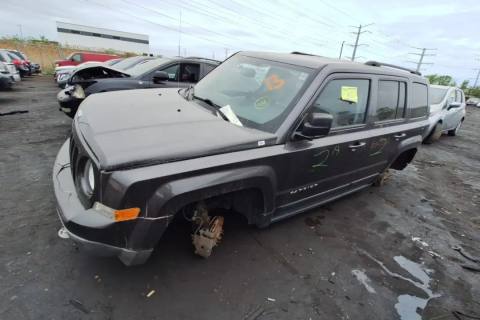 Photo of 2015 Jeep Patriot
