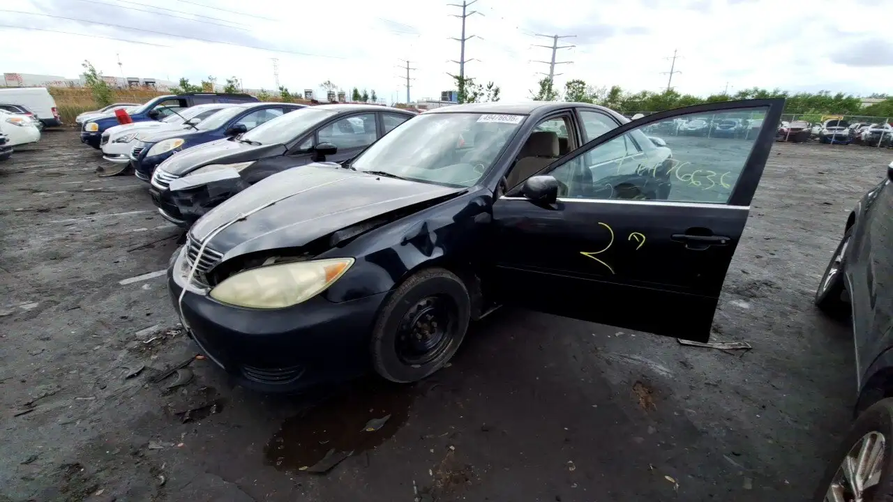 Photo of 2005 Toyota Camry