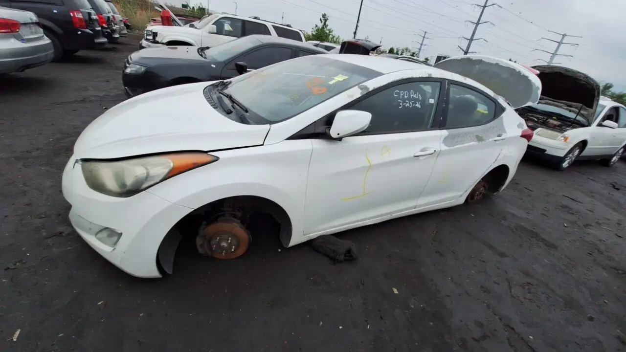 Photo of 2013 Hyundai Elantra